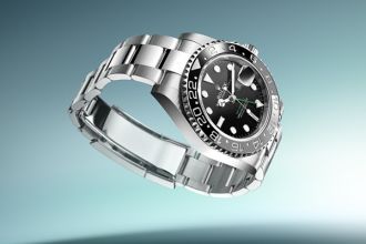 rolex-keep-exploring-new-watches-2024-gmt-master-II-m126710grnr-0003 2401jva 002 rvb-landscape