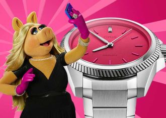 ORIS HÖLSTEIN PRÄSENTIERT DIE  MISS PIGGY EDITION